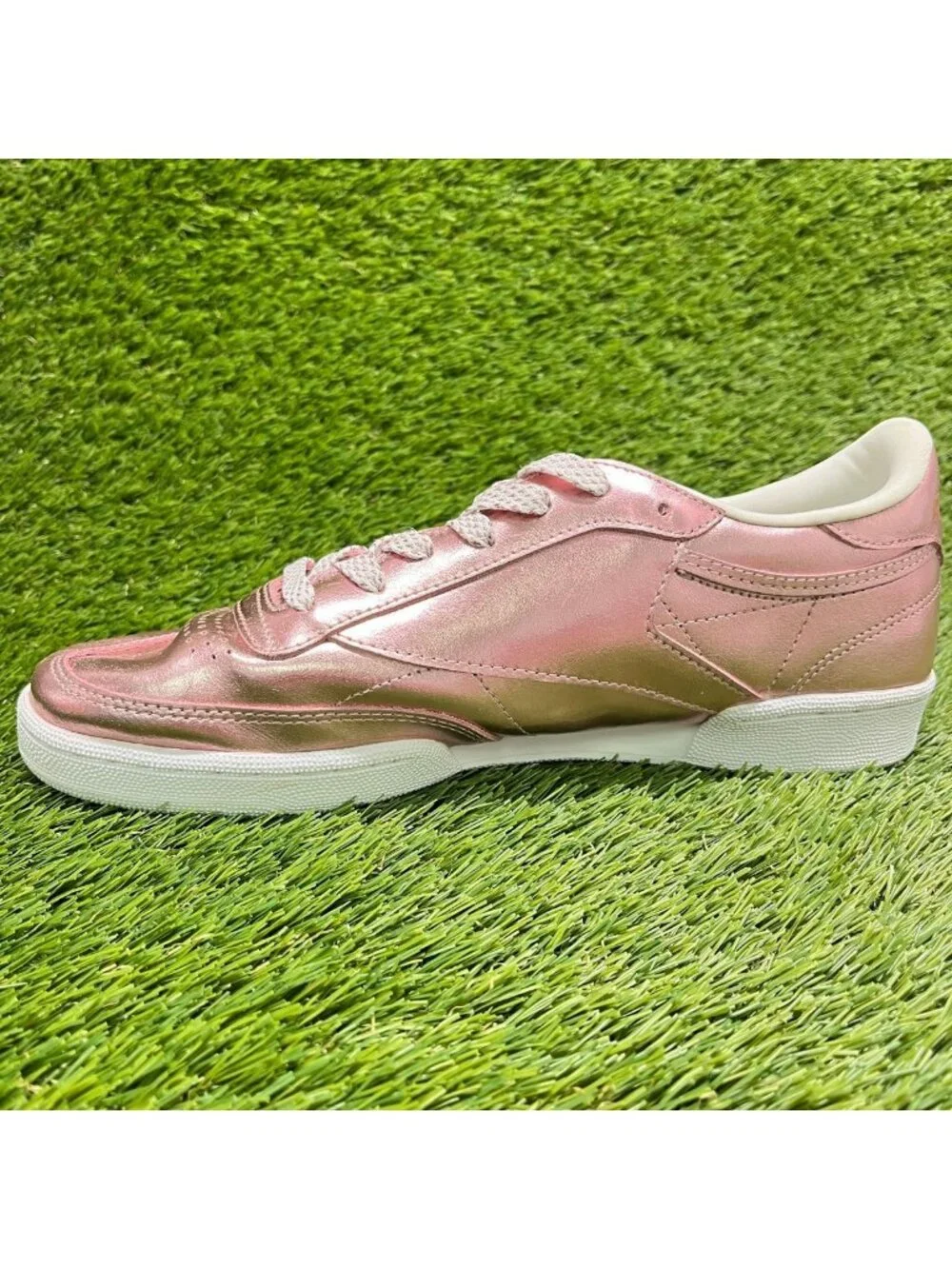 Reebok Club C 85 S Shine Womens Size 10 Pink Athletic Tennis Shoes Sneakers